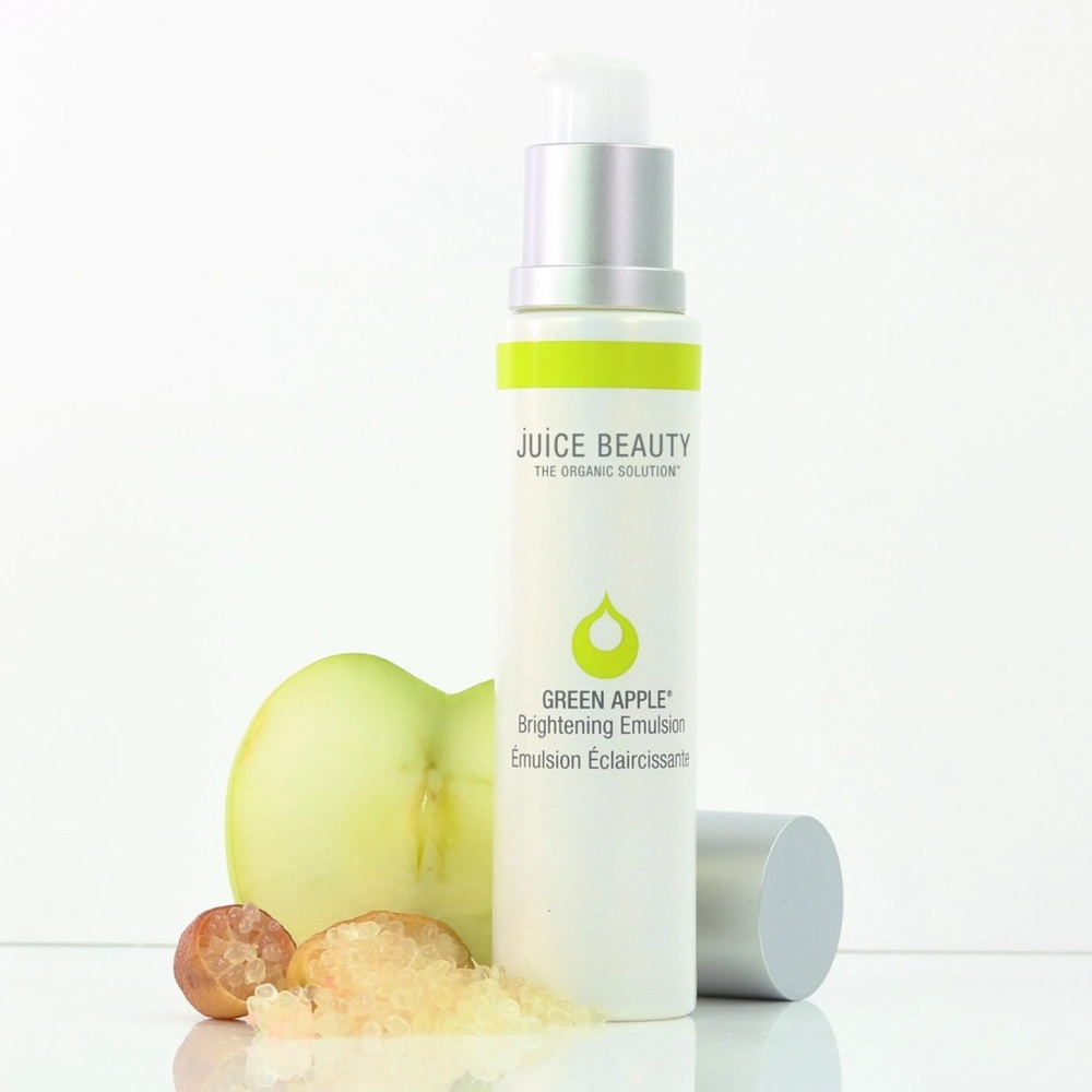 FREE SHIPPING!! - Juice Beauty Green Apple Brightening Emulsion - 15mL